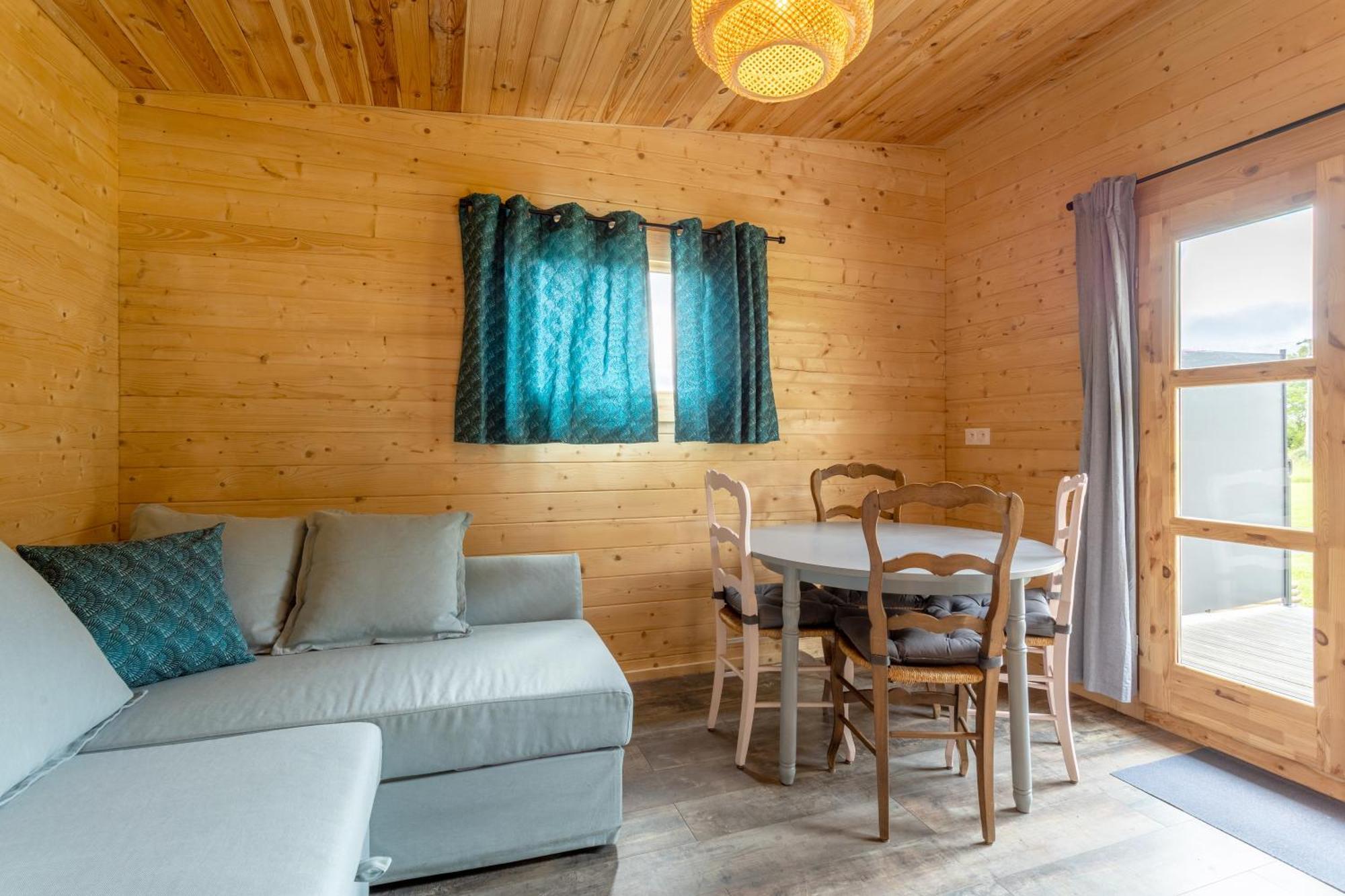Chalet 4 Pers Landeleau 2Kms Canal Eksteriør billede